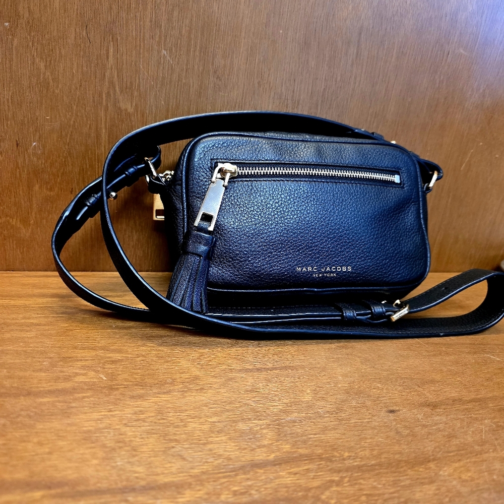 VINTAGE MARC JACOBS NEW YORK ZOOM CROSSBODY LEATHER BAG - Picture 5 of 16